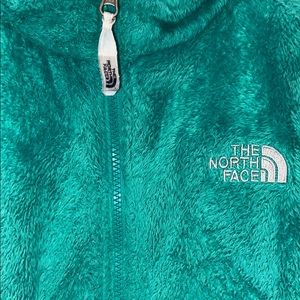 A really nice and very soft north face jacket :)